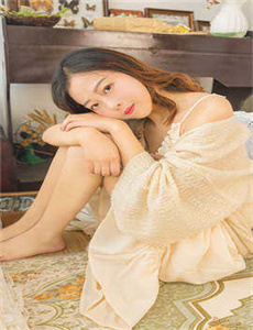 《女女性恋爱视频免费》