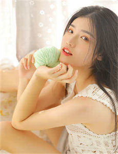 《蜜月》