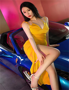 《厨房玩朋友娇妻完整版视频》