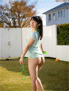 《金原明日香》