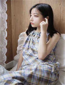 《欧美性潮喷XXXXX免费视频看》