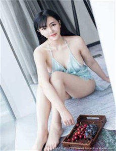 《久久人人槡人妻人人玩夜色AV》