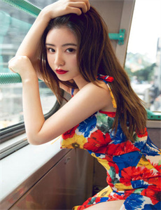 《奇怪的美发沙龙发在线看》